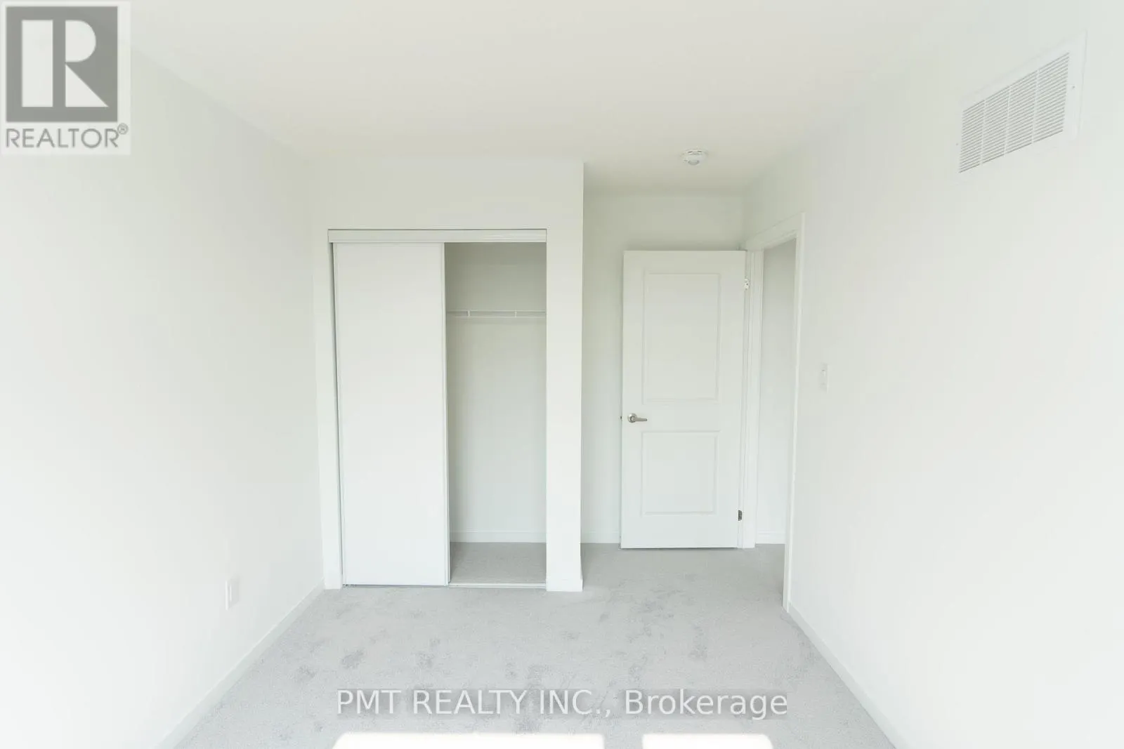 31 BATESON STREET