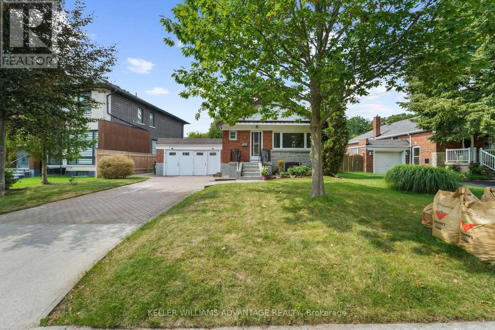 6 BIRCHLAWN AVENUE