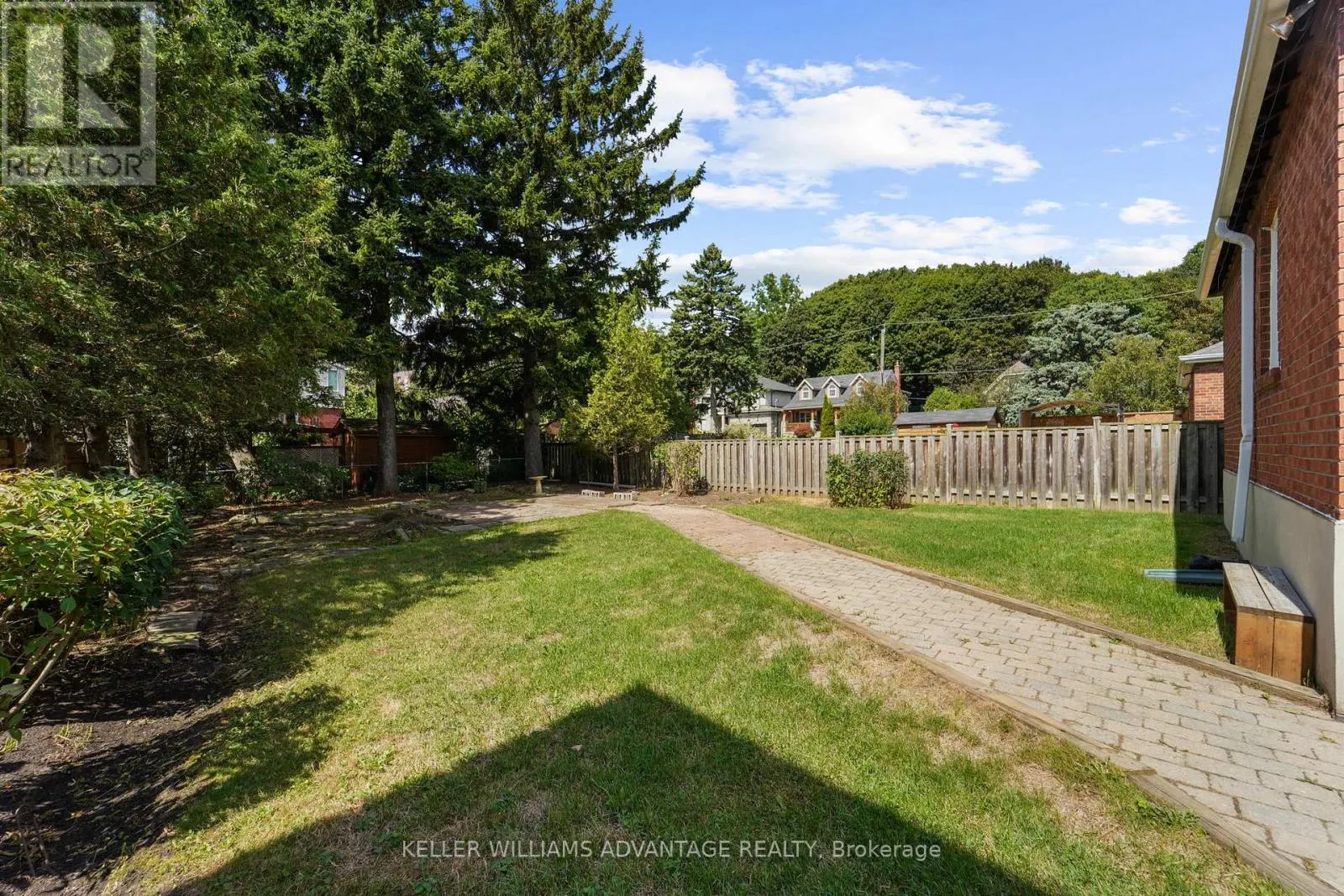 6 BIRCHLAWN AVENUE