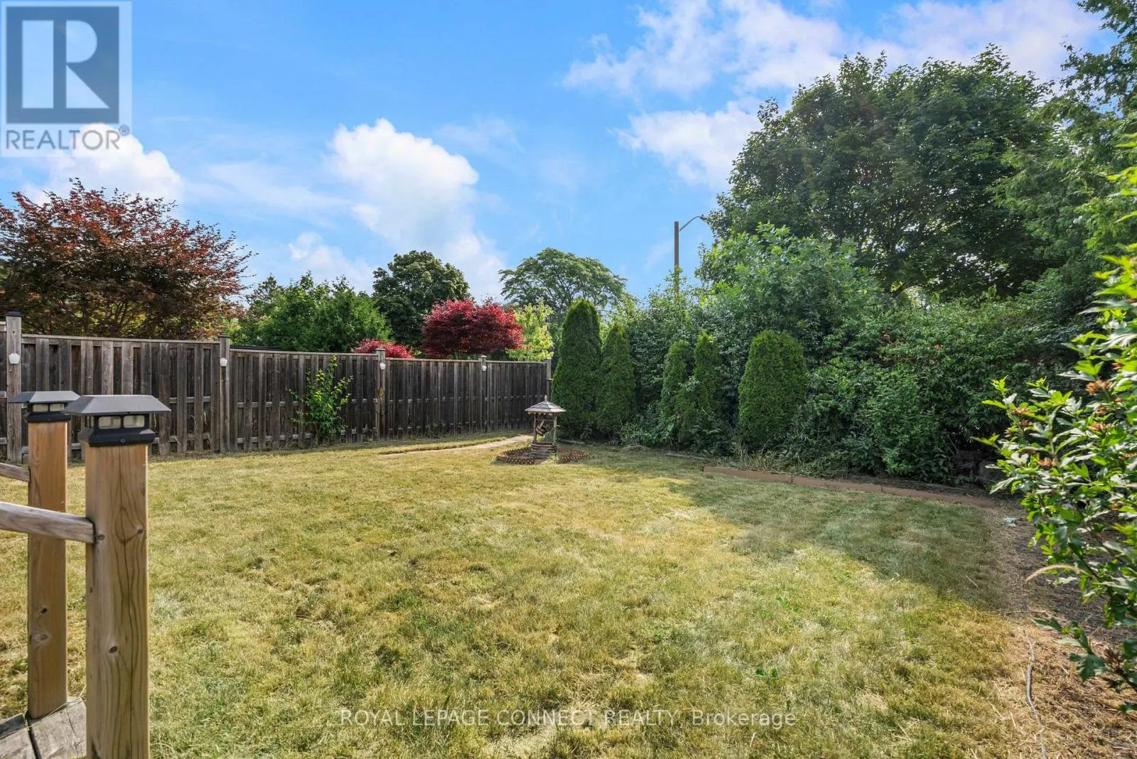 53 SNOWBALL CRESCENT