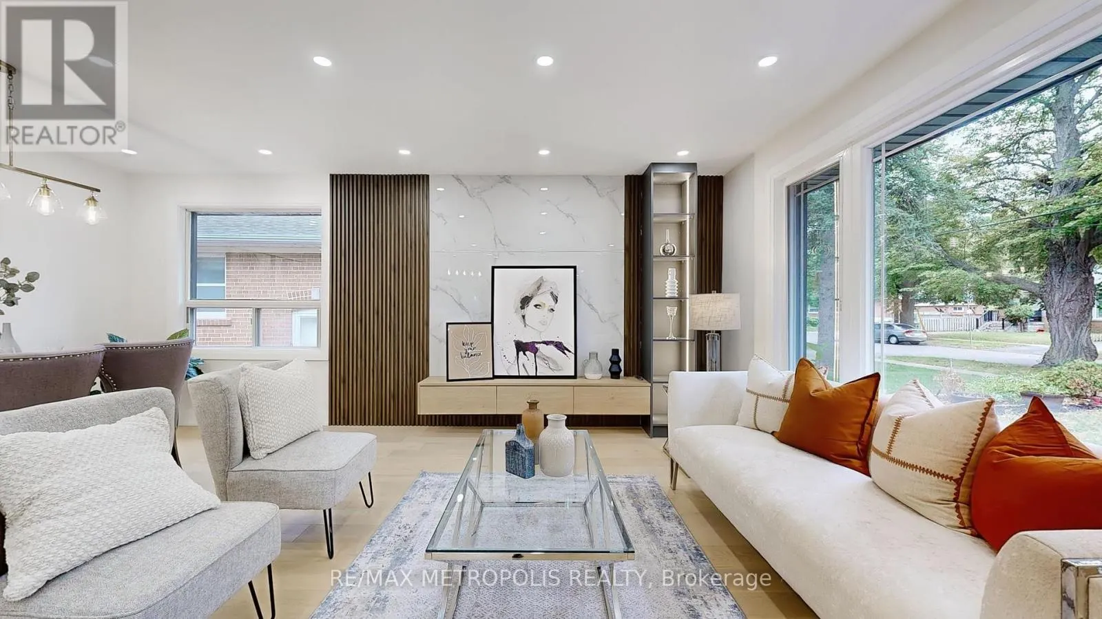 81 SEDGEMOUNT DRIVE