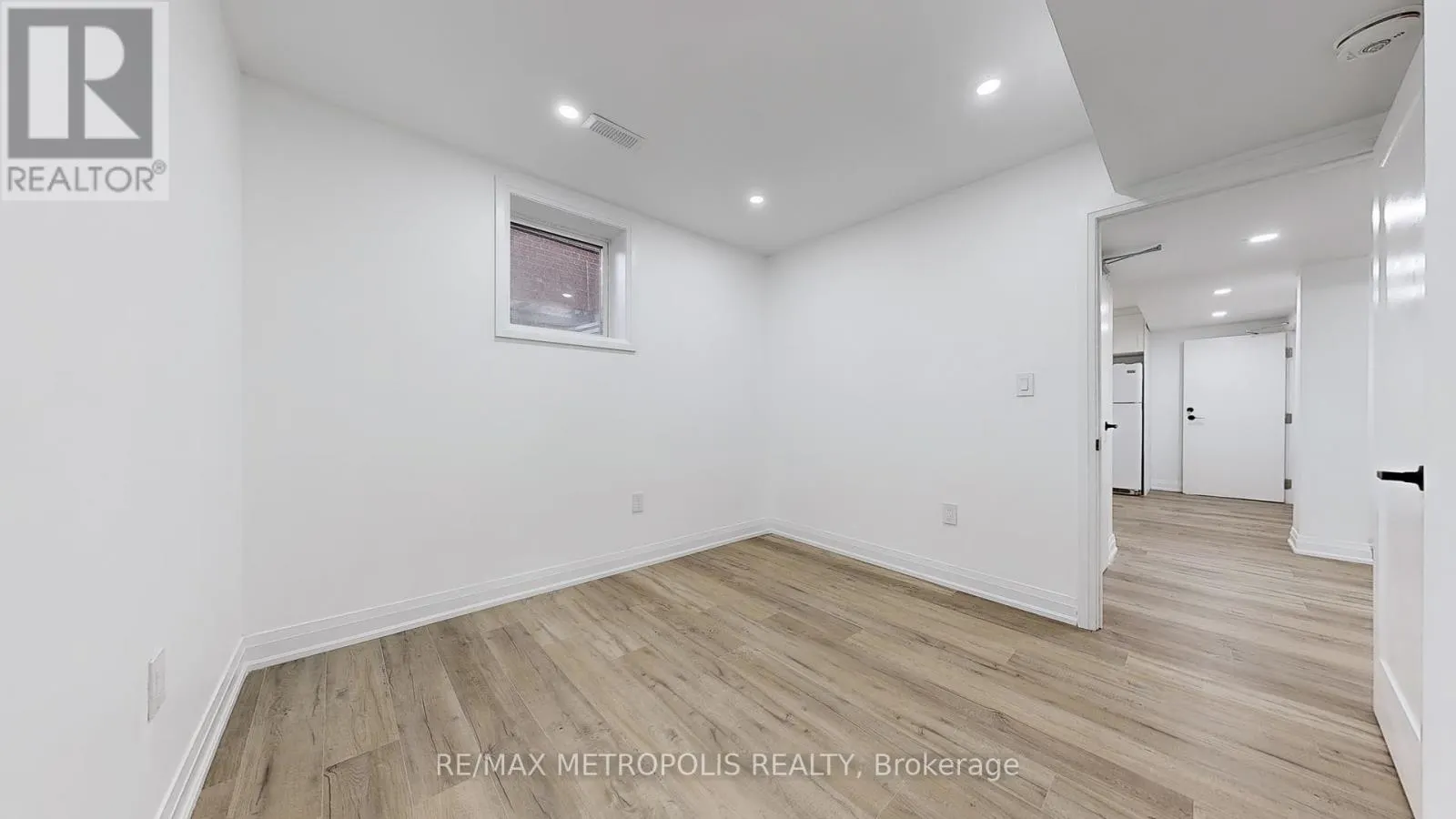 81 SEDGEMOUNT DRIVE