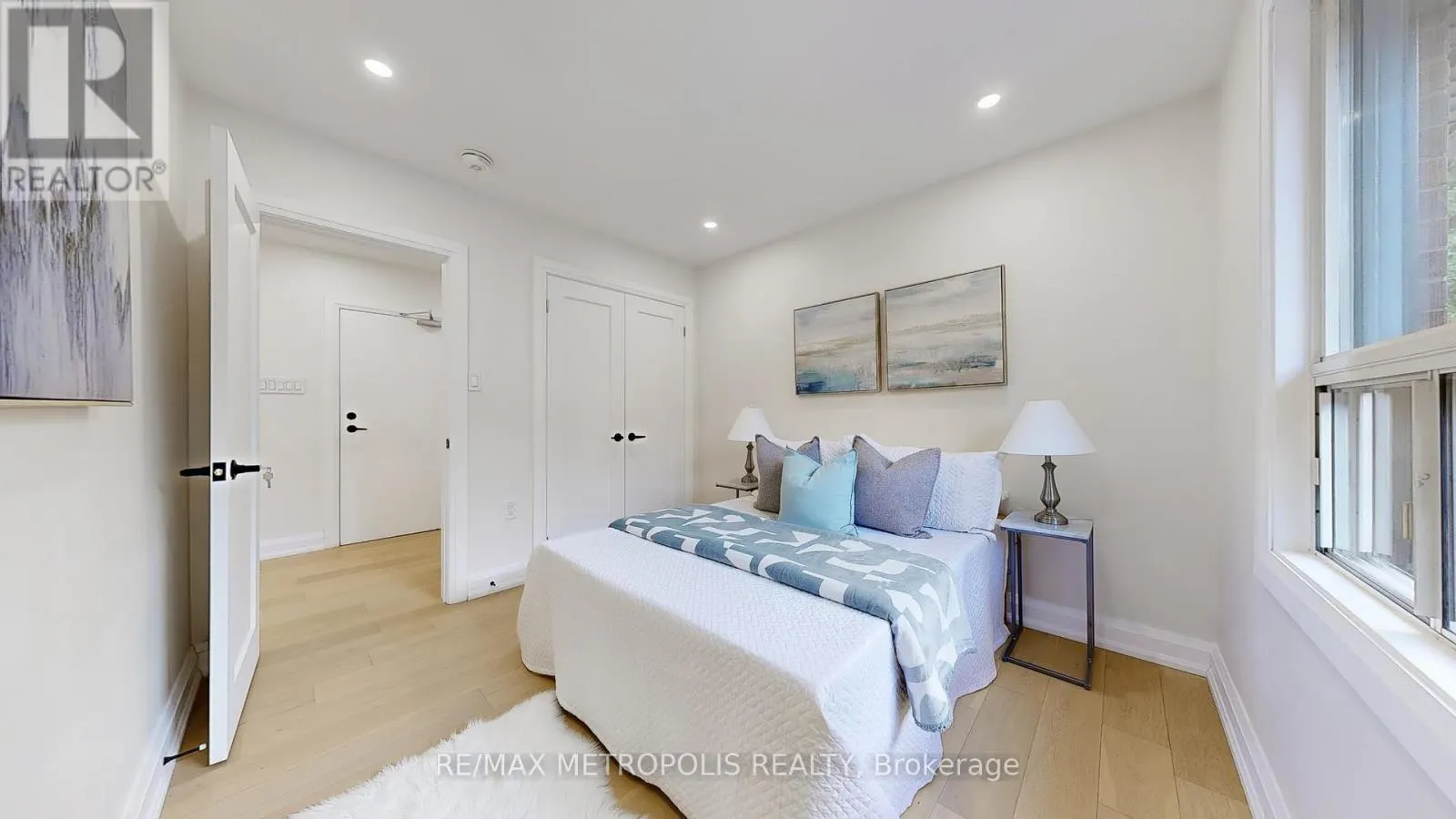 81 SEDGEMOUNT DRIVE