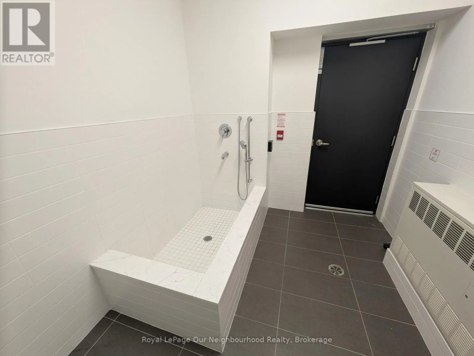 211 - 1350 ELLESMERE ROAD, #211
