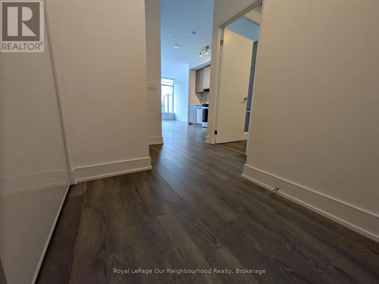 211 - 1350 ELLESMERE ROAD, #211