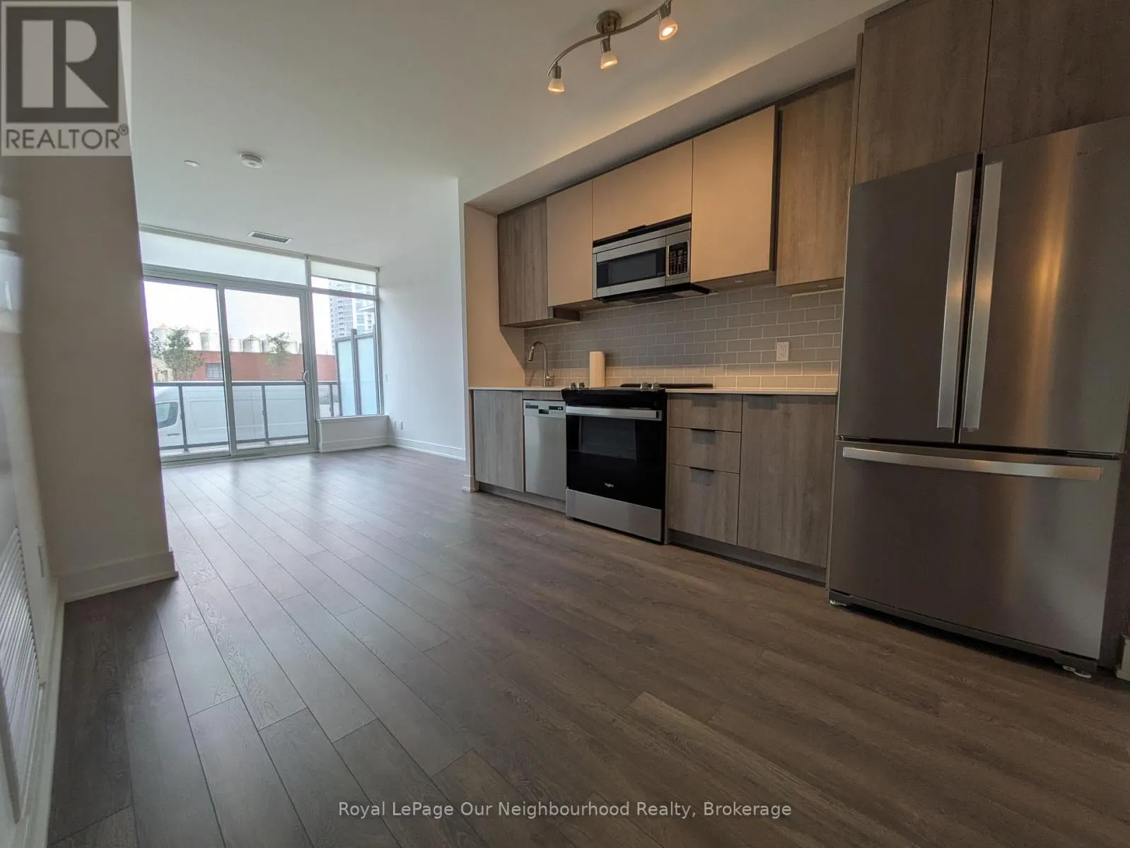211 - 1350 ELLESMERE ROAD, #211