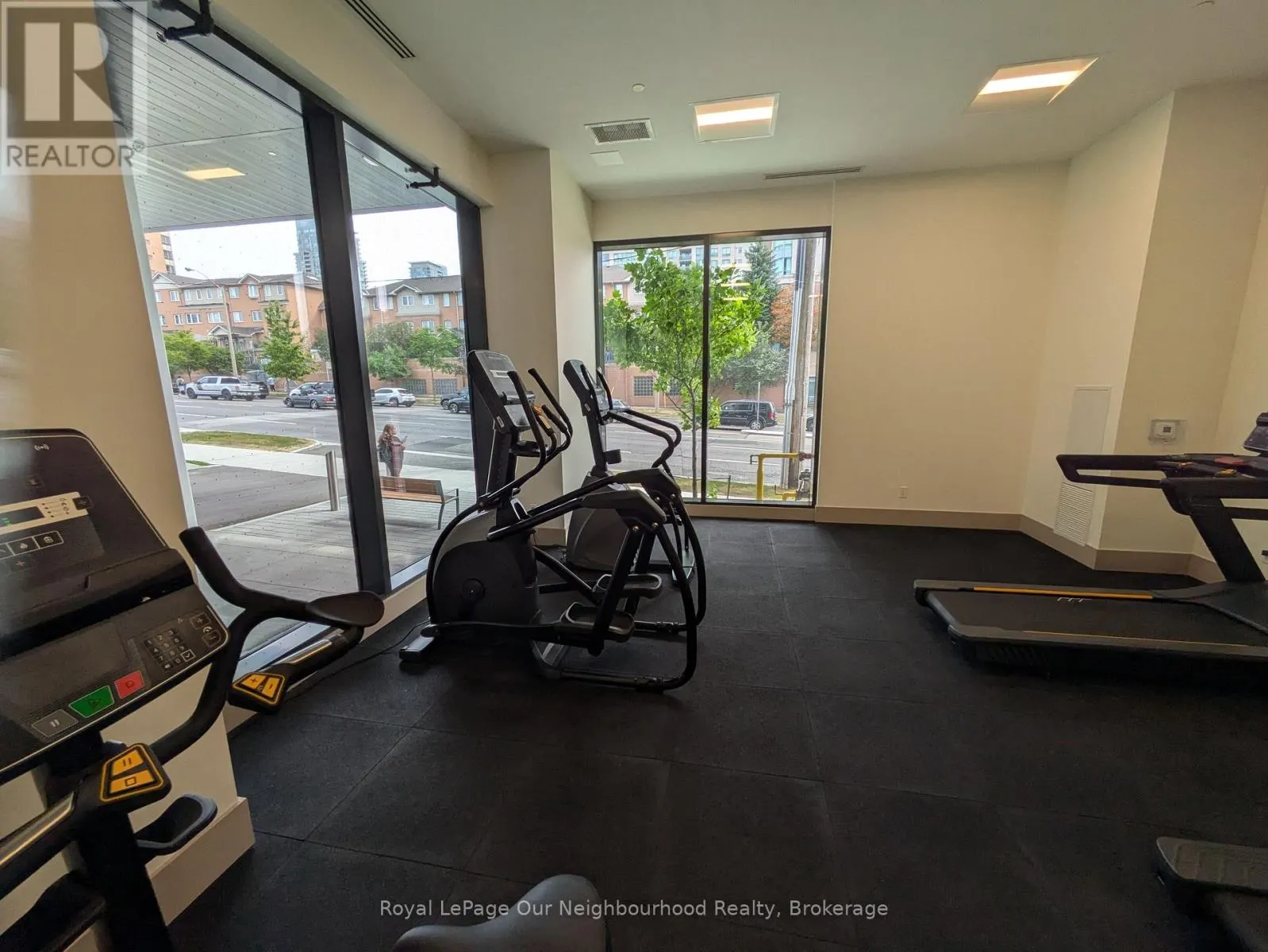 211 - 1350 ELLESMERE ROAD, #211