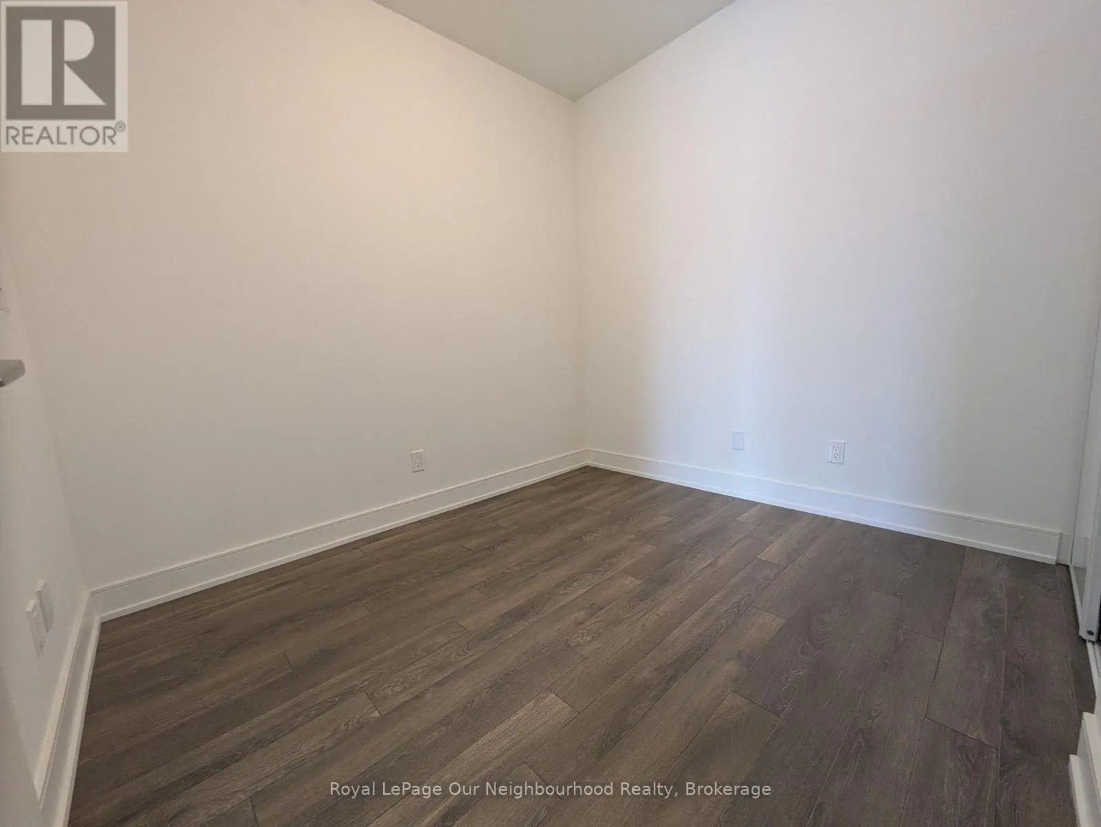 211 - 1350 ELLESMERE ROAD, #211