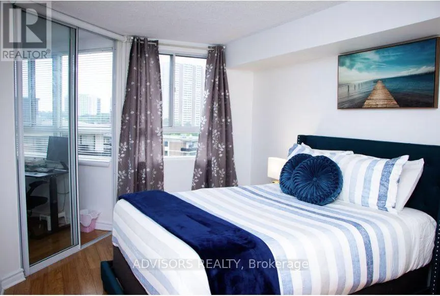 1212 - 4 PARK VISTA DRIVE