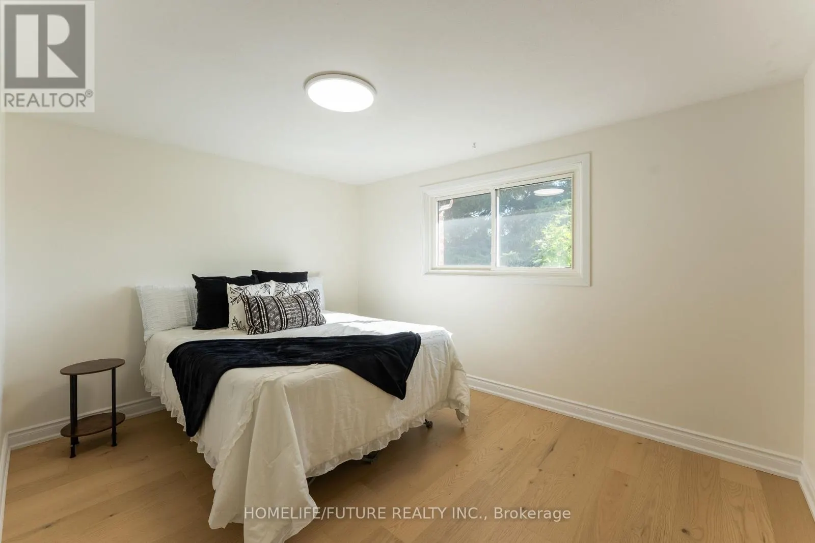 219 GUELPH STREET