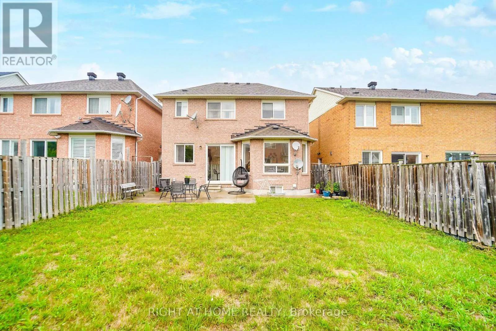 180 RAPONI CIRCLE