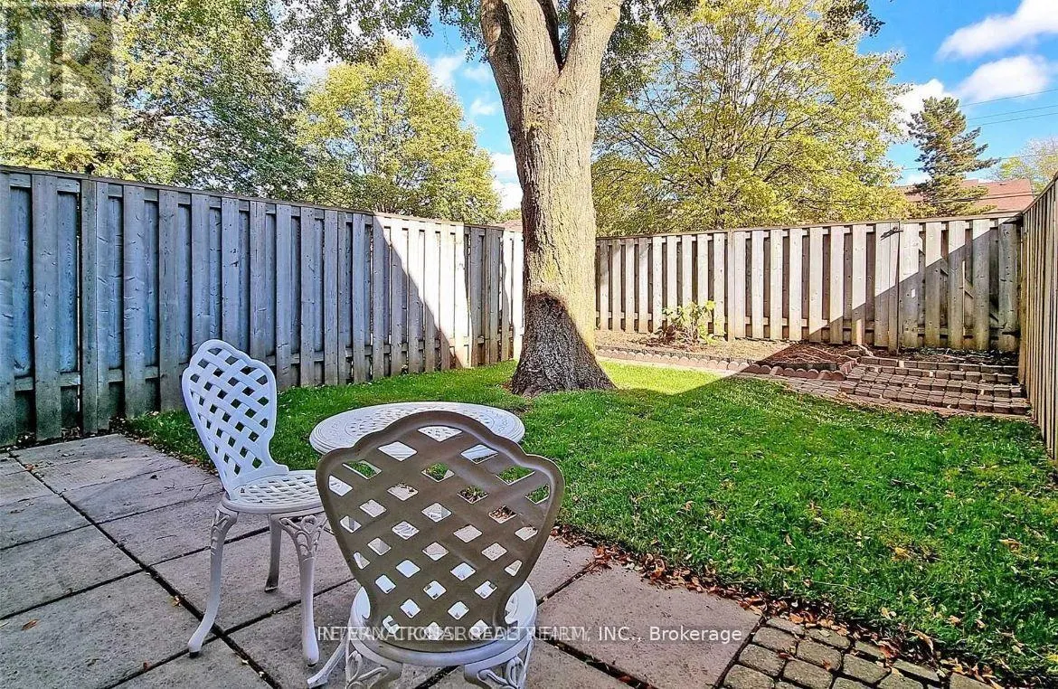 22 - 221 ORMOND DRIVE