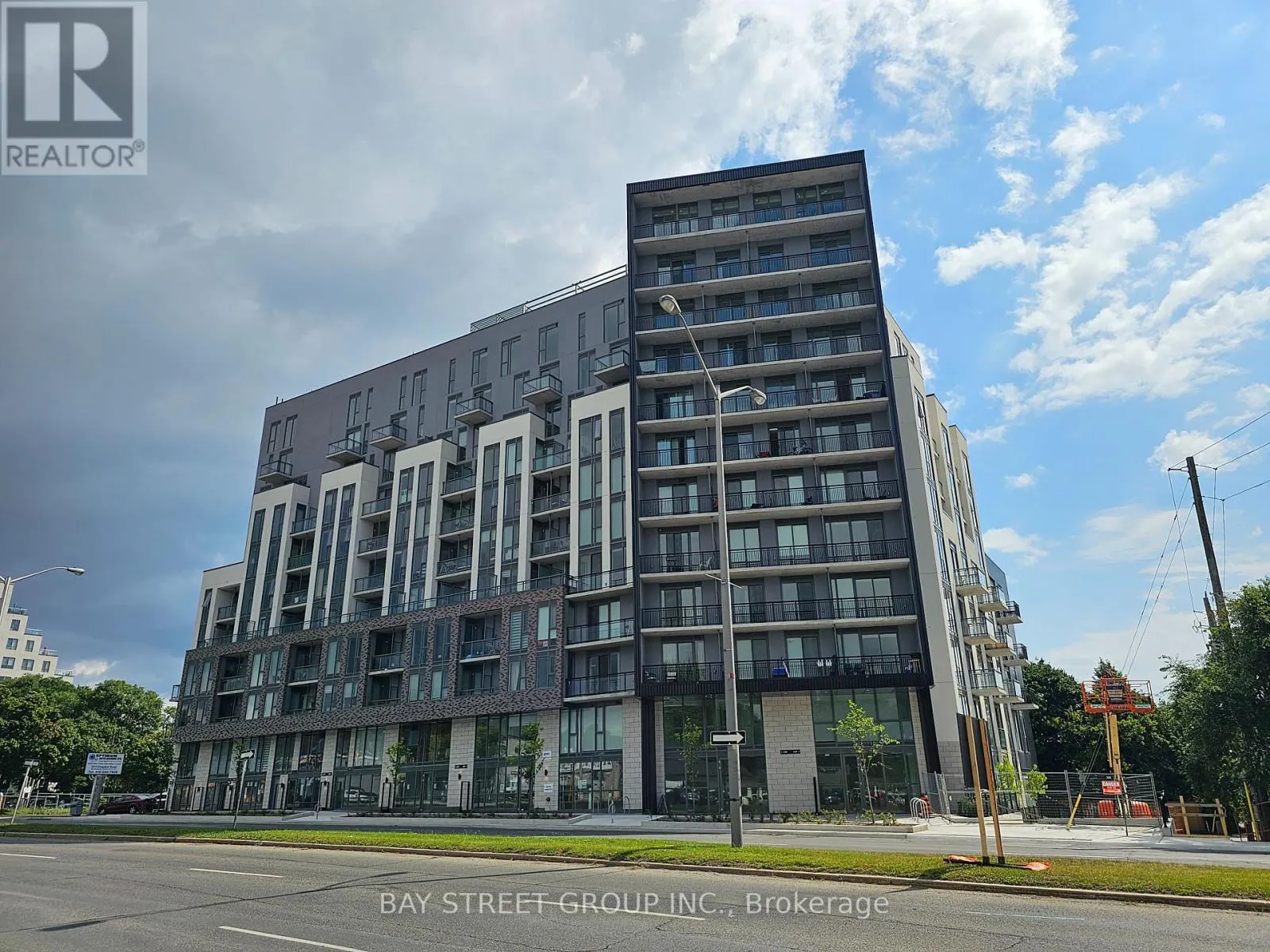 323 - 90 GLEN EVEREST ROAD