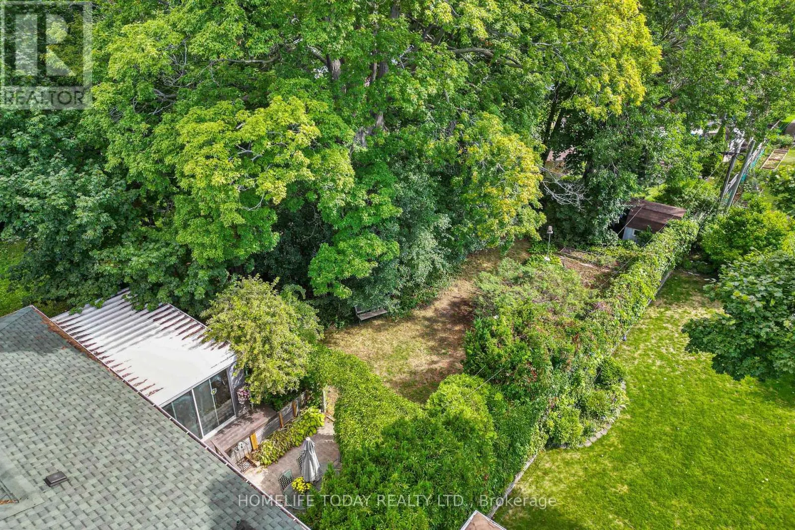 5 LANDFAIR CRESCENT