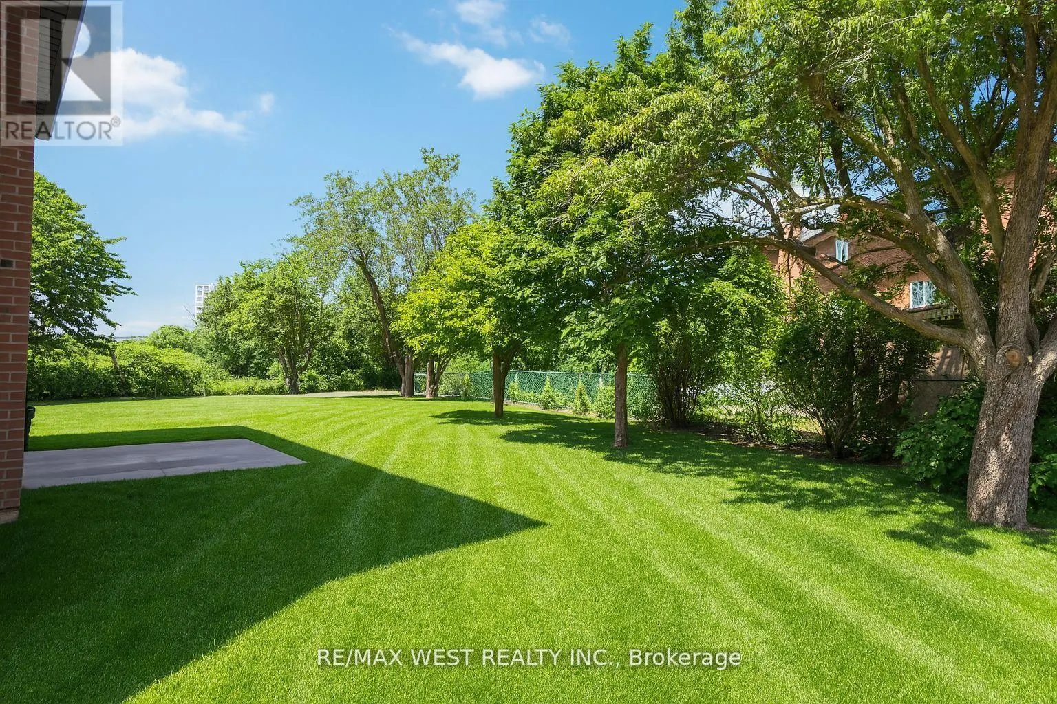 54 ELMARTIN DRIVE