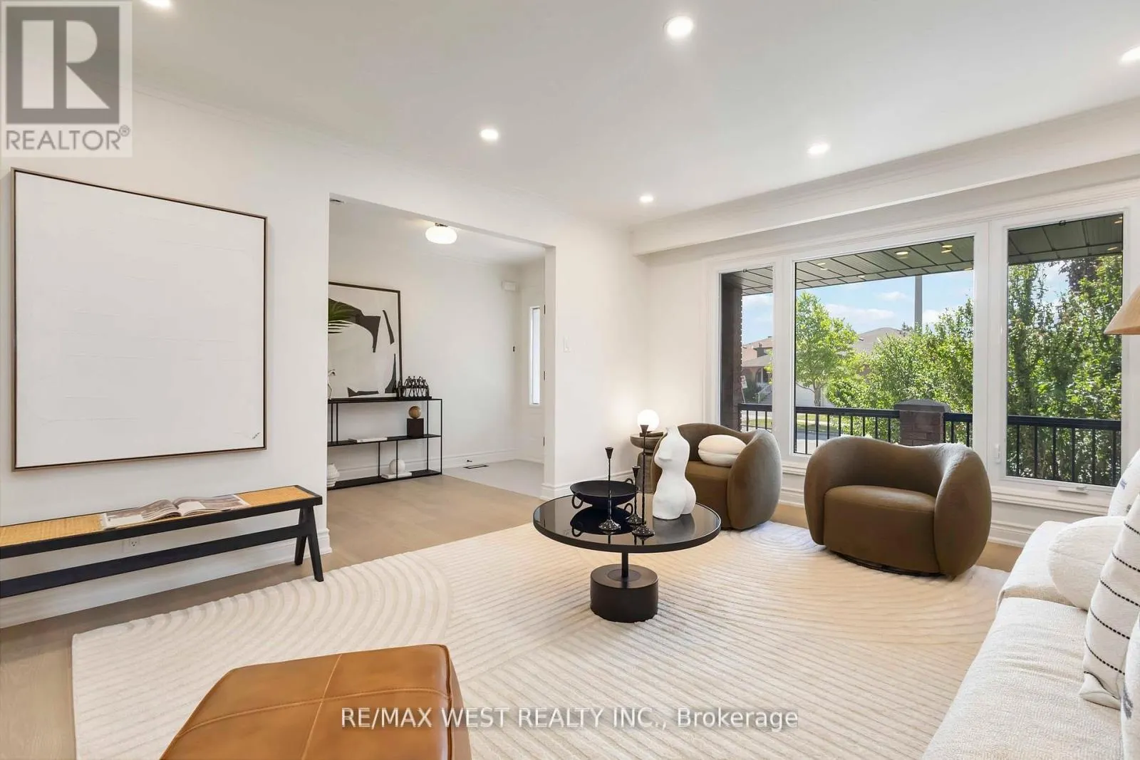 54 ELMARTIN DRIVE