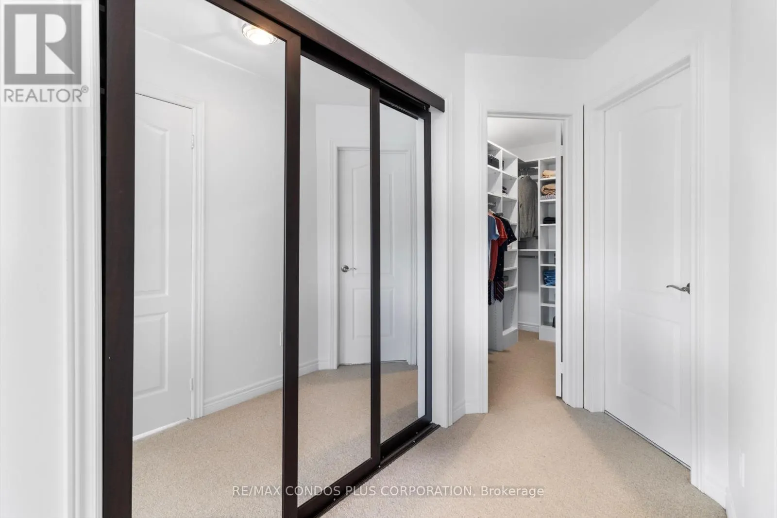 127 BOARDWALK DRIVE