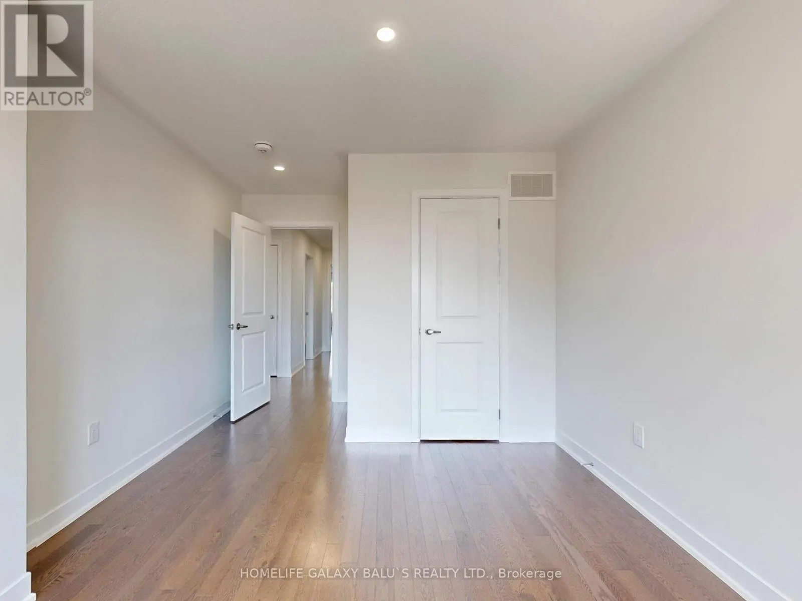 90 DONALD FLEMING WAY