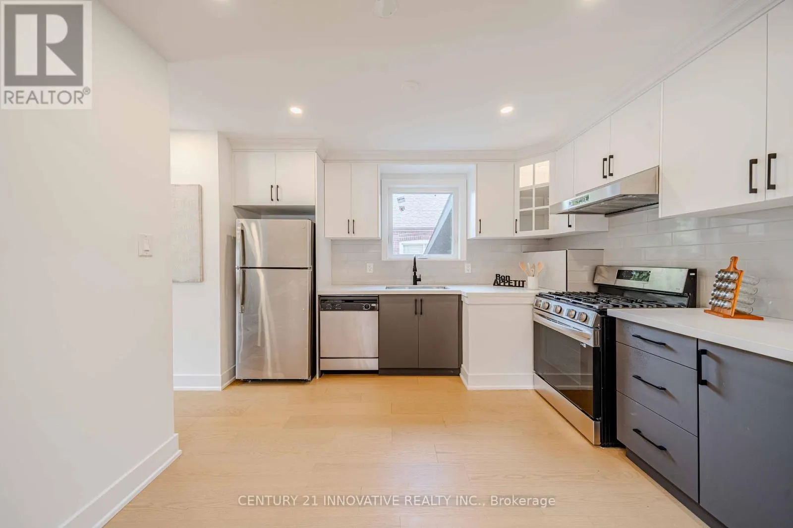 MAIN FLOOR - 57 LEAHANN DRIVE