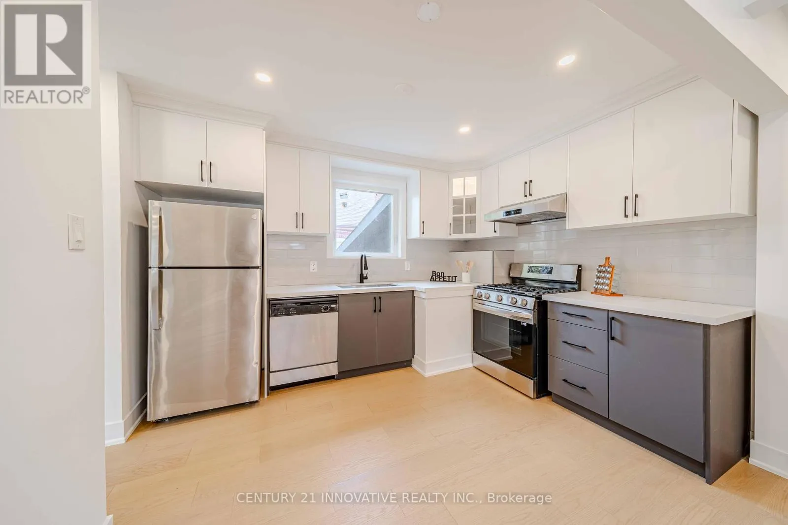 MAIN FLOOR - 57 LEAHANN DRIVE
