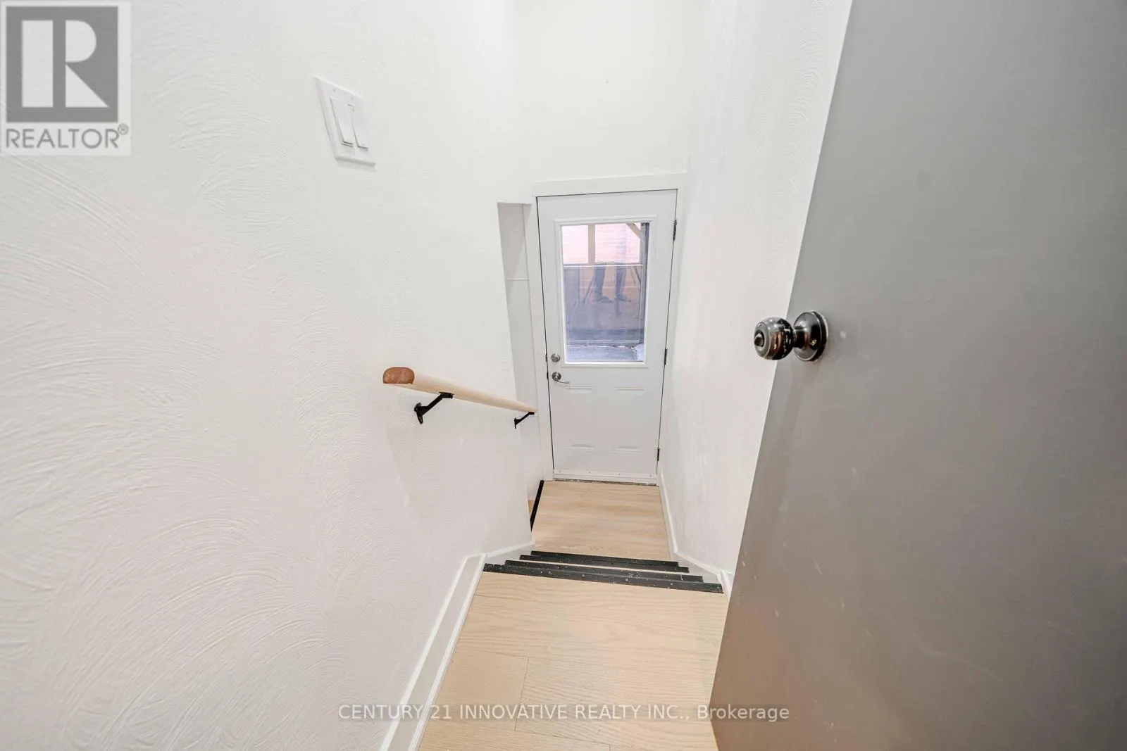MAIN FLOOR - 57 LEAHANN DRIVE
