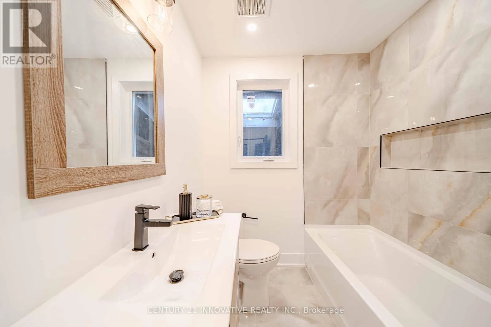 MAIN FLOOR - 57 LEAHANN DRIVE