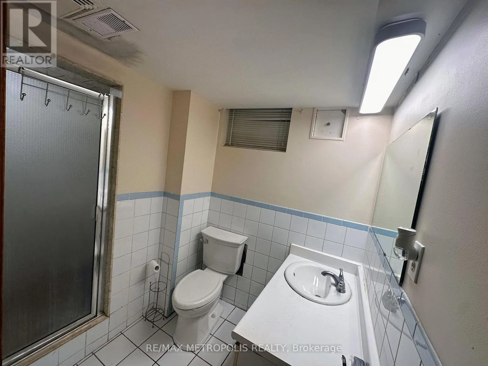 BSMT - 9 GILROY DRIVE