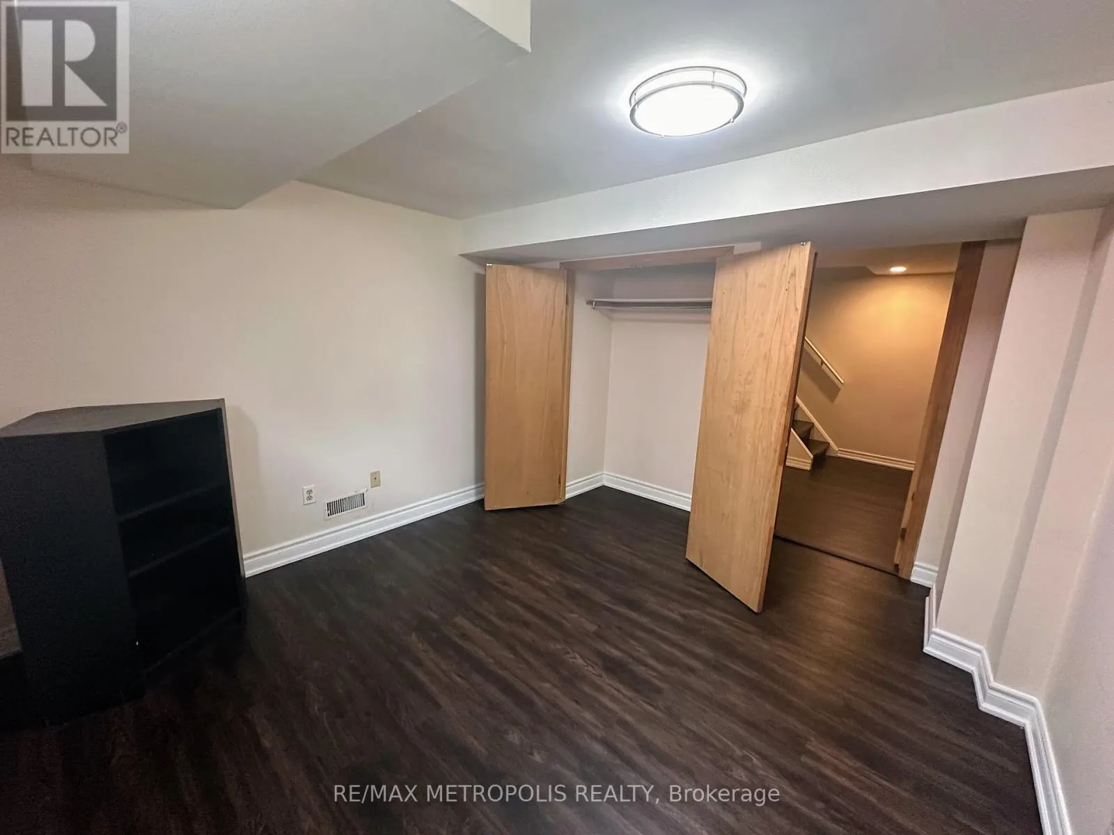 BSMT - 9 GILROY DRIVE