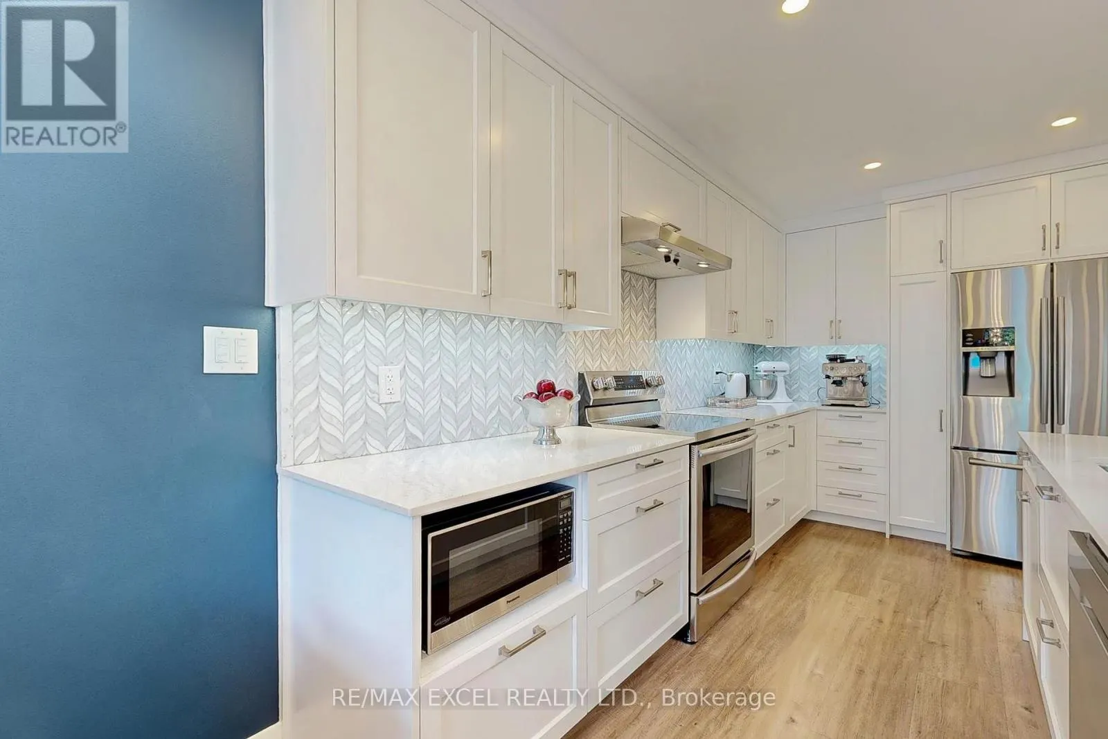80 - 70 CROCKAMHILL DRIVE