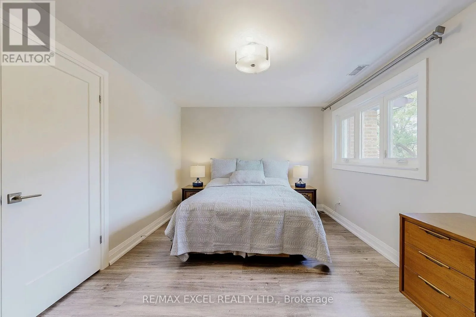 80 - 70 CROCKAMHILL DRIVE