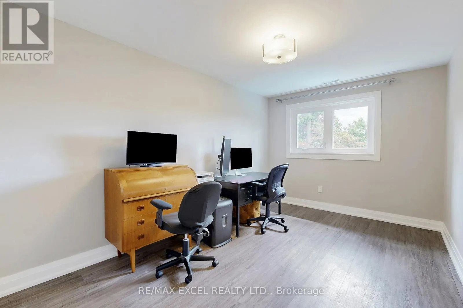 80 - 70 CROCKAMHILL DRIVE
