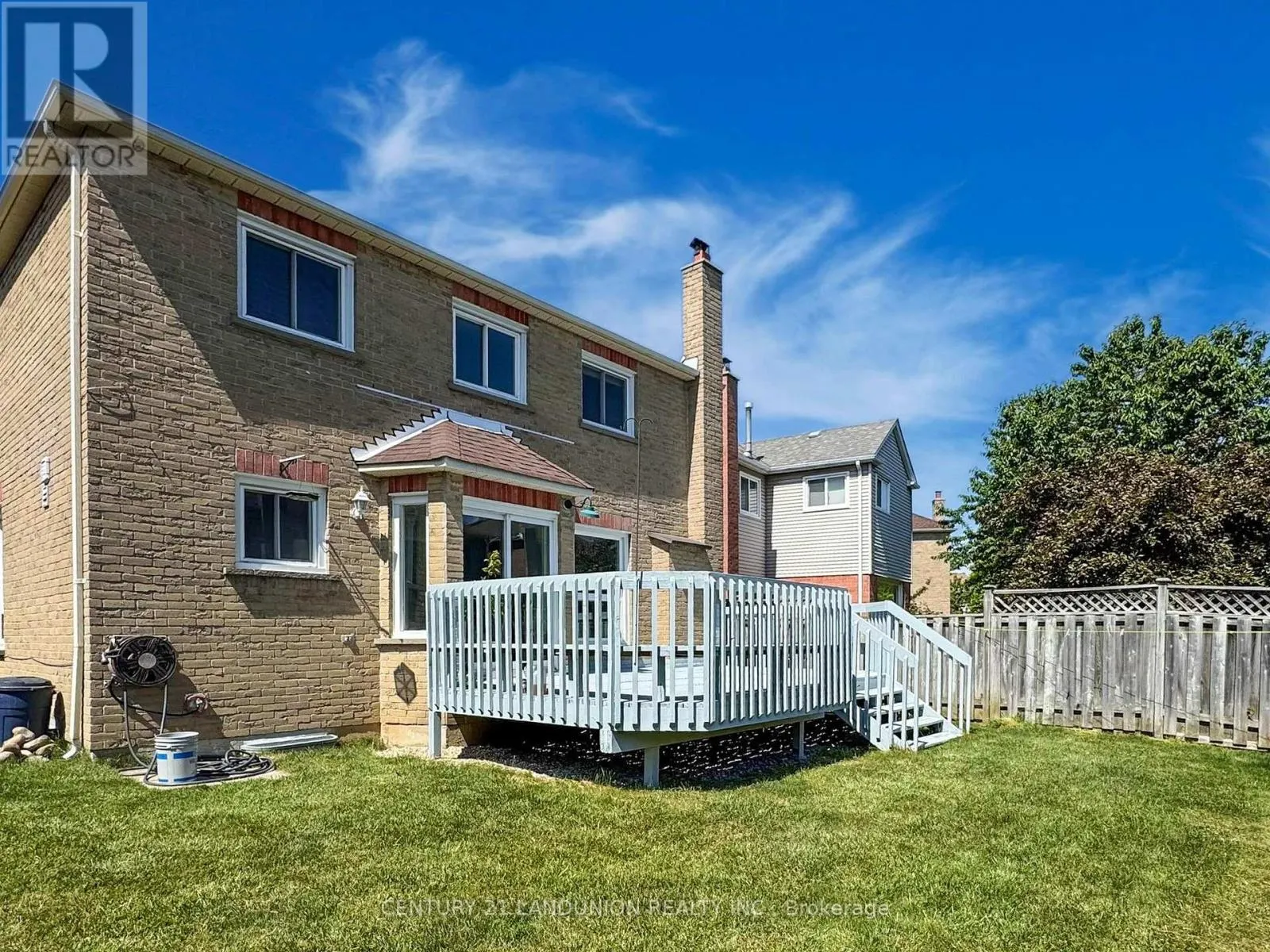 25 BEMERTON COURT