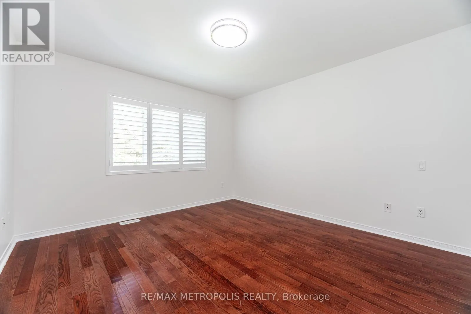 104 STAGECOACH CIRCLE