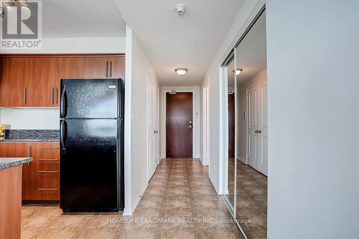 15C - 8 ROSEBANK DRIVE