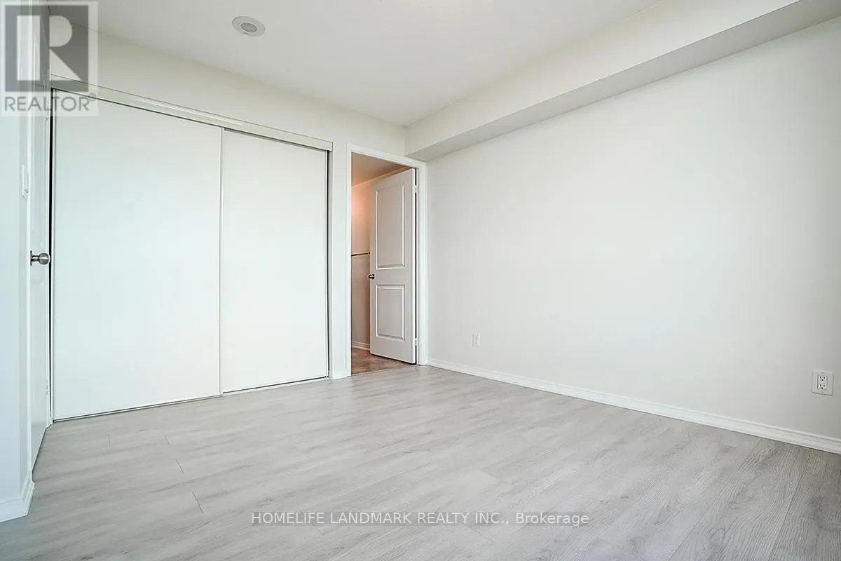 15C - 8 ROSEBANK DRIVE