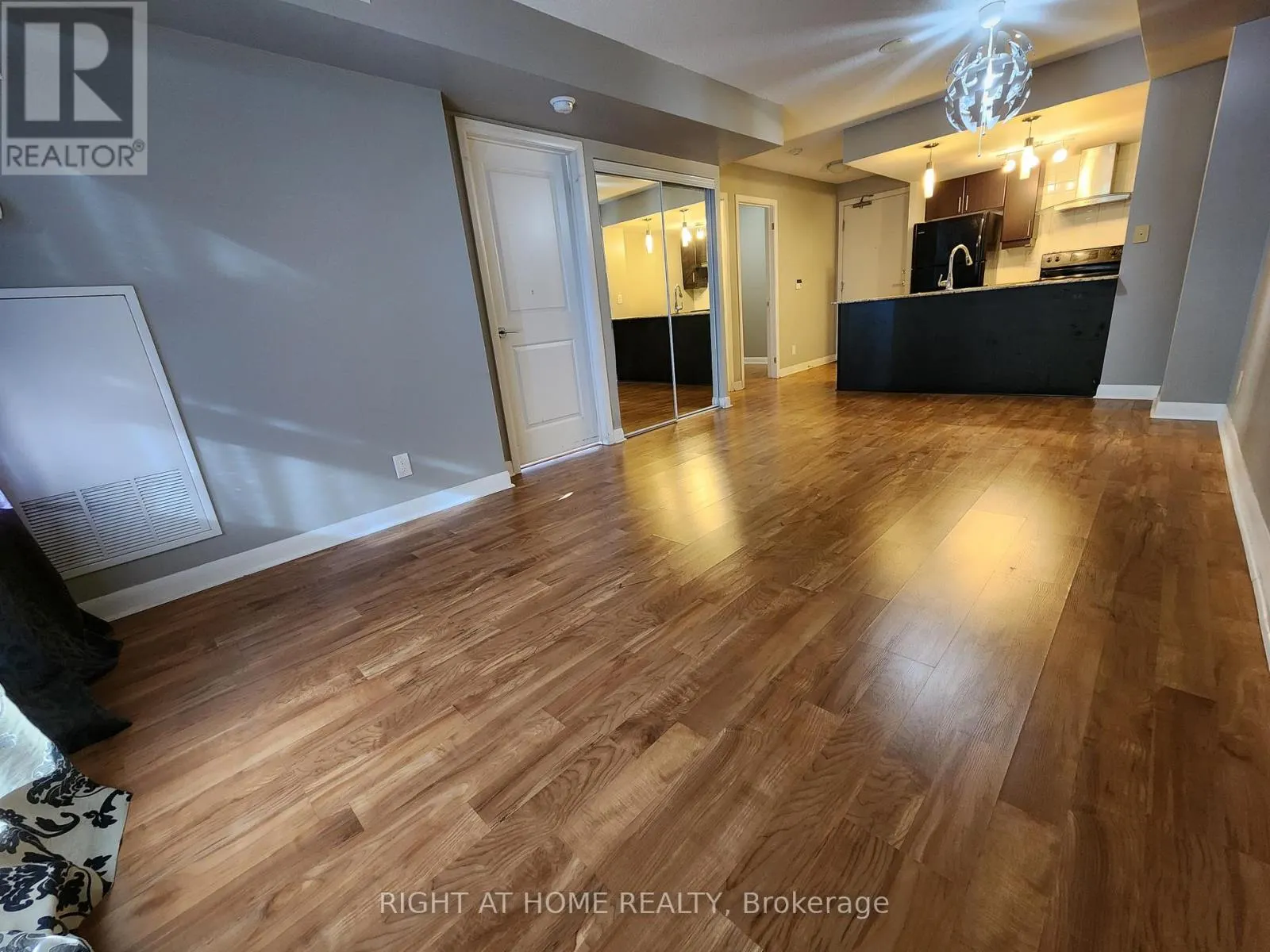 2009 - 190 BOROUGH DRIVE