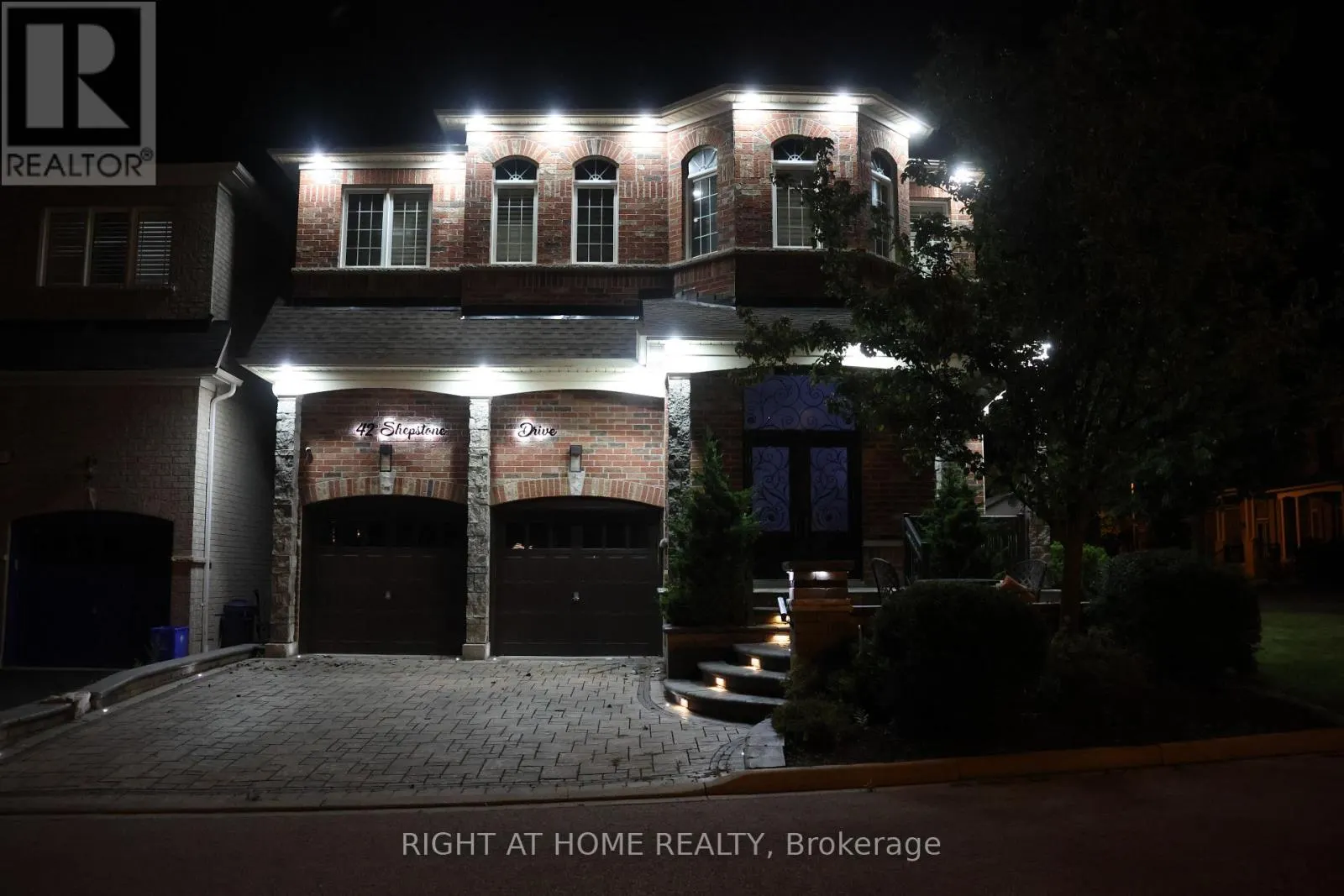 42 SHEPSTONE DRIVE
