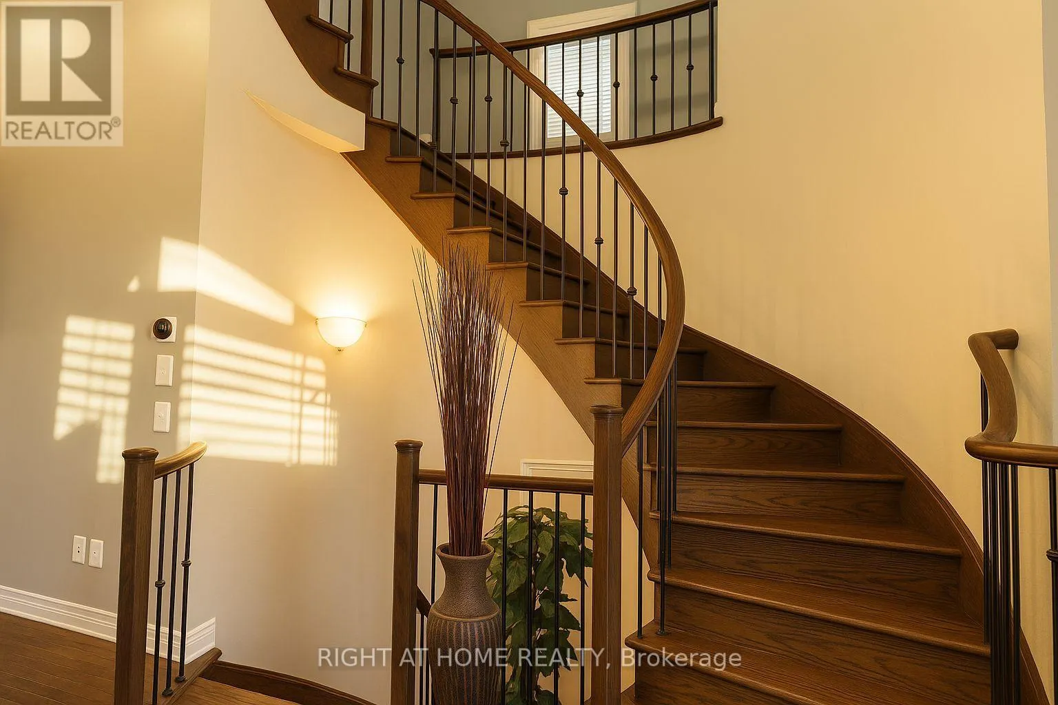 42 SHEPSTONE DRIVE