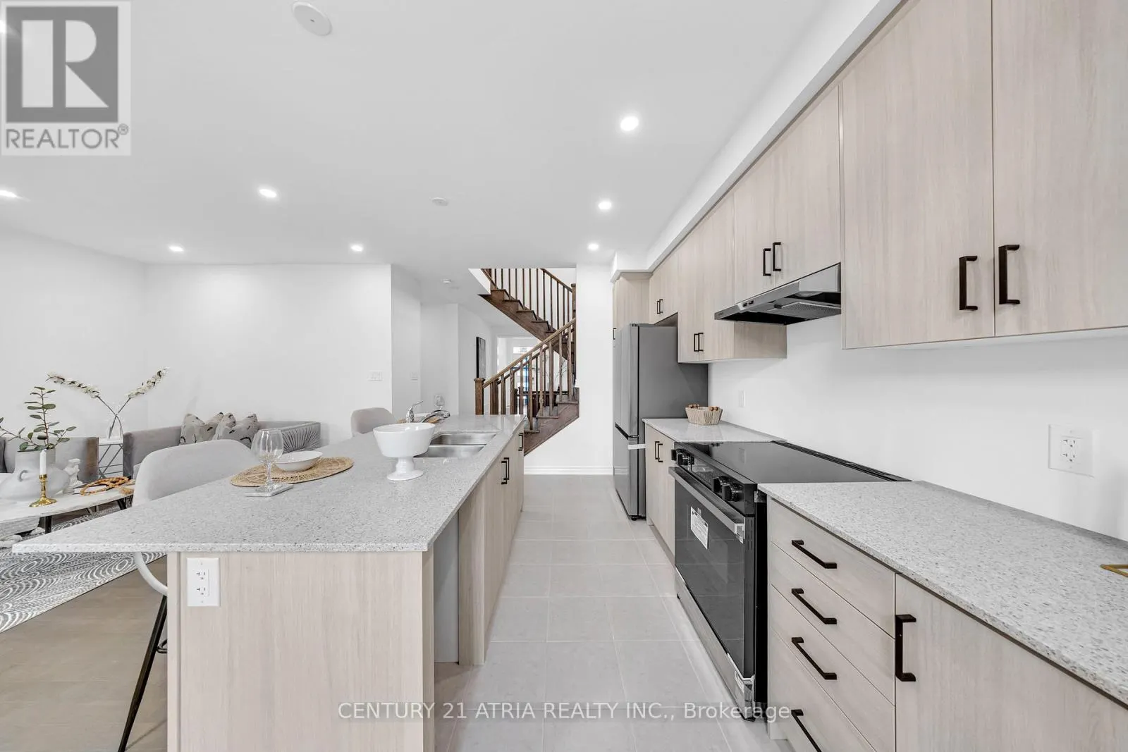 1331 GARTHDALE STREET