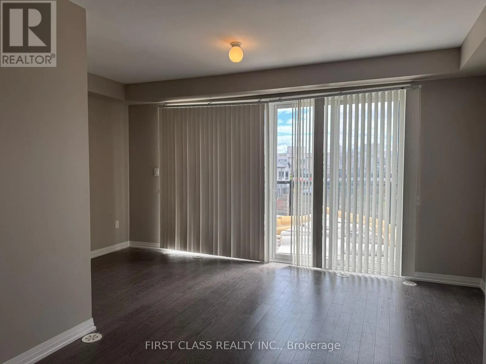 7 PRINCE WILLIAM BOULEVARD