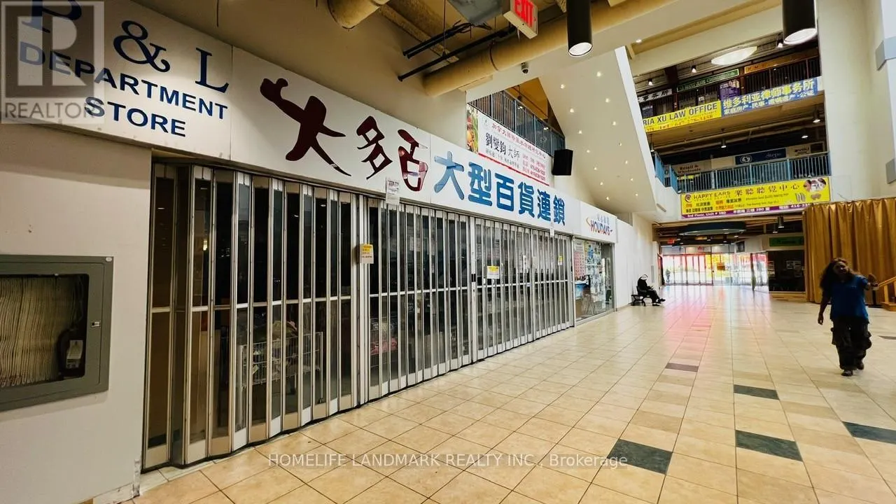 101A 101B 172 - 4438 SHEPPARD AVENUE E