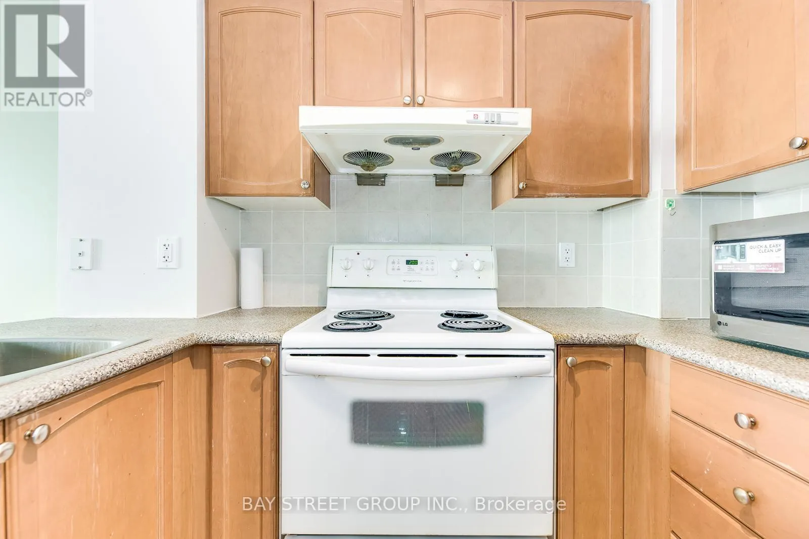 1001 - 60 BRIAN HARRISON WAY