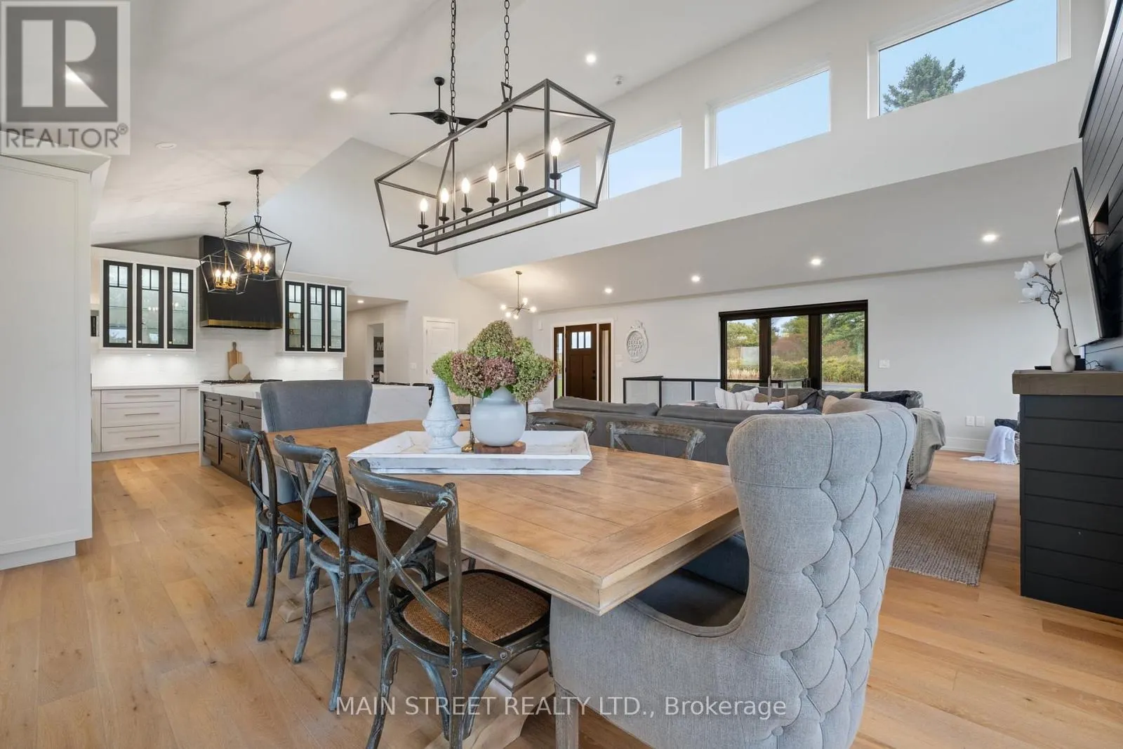 6346 CLEMENS ROAD