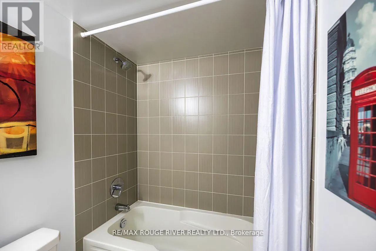 1208 - 30 MEADOWGLEN PLACE, #1208