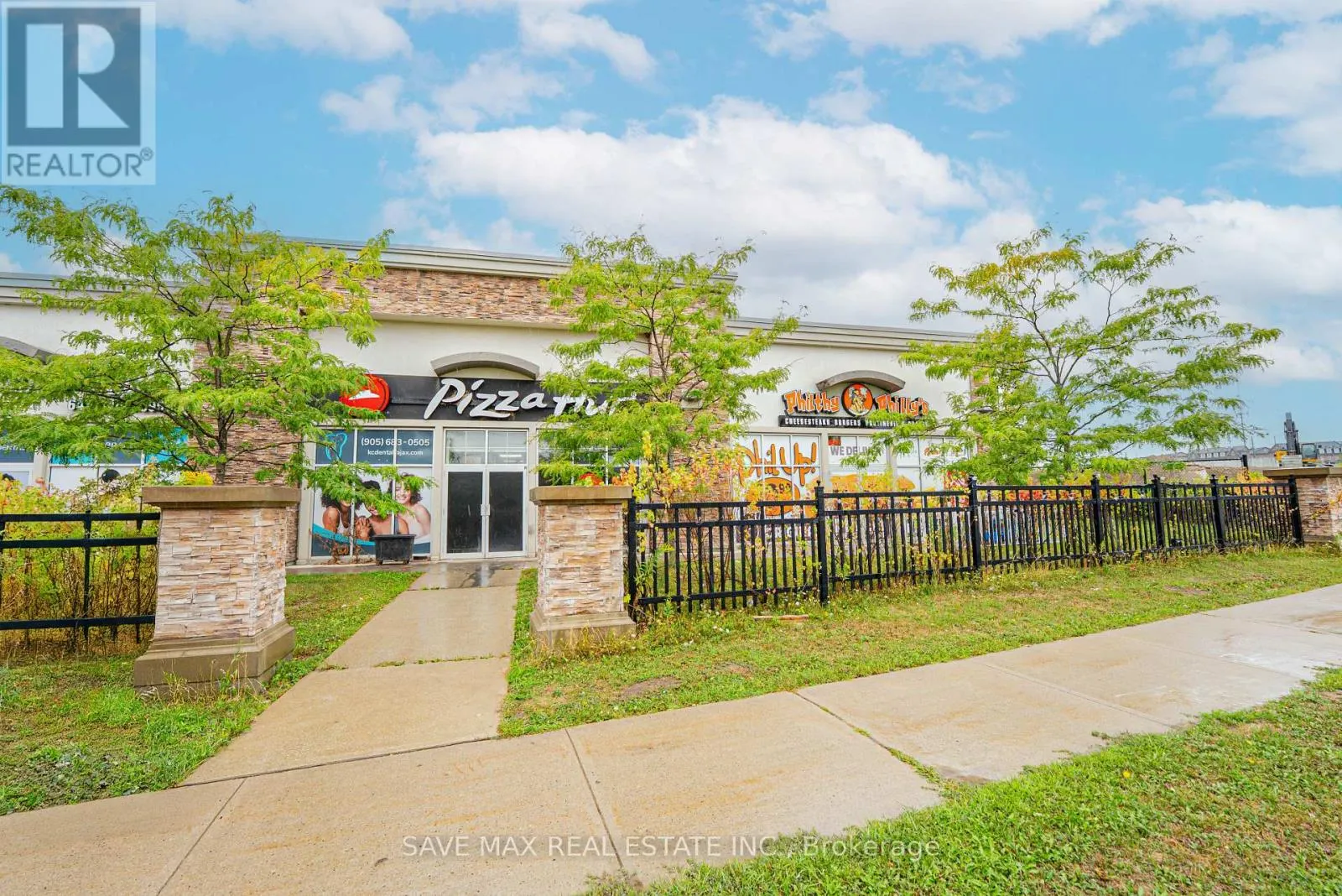 280 ROSSLAND ROAD