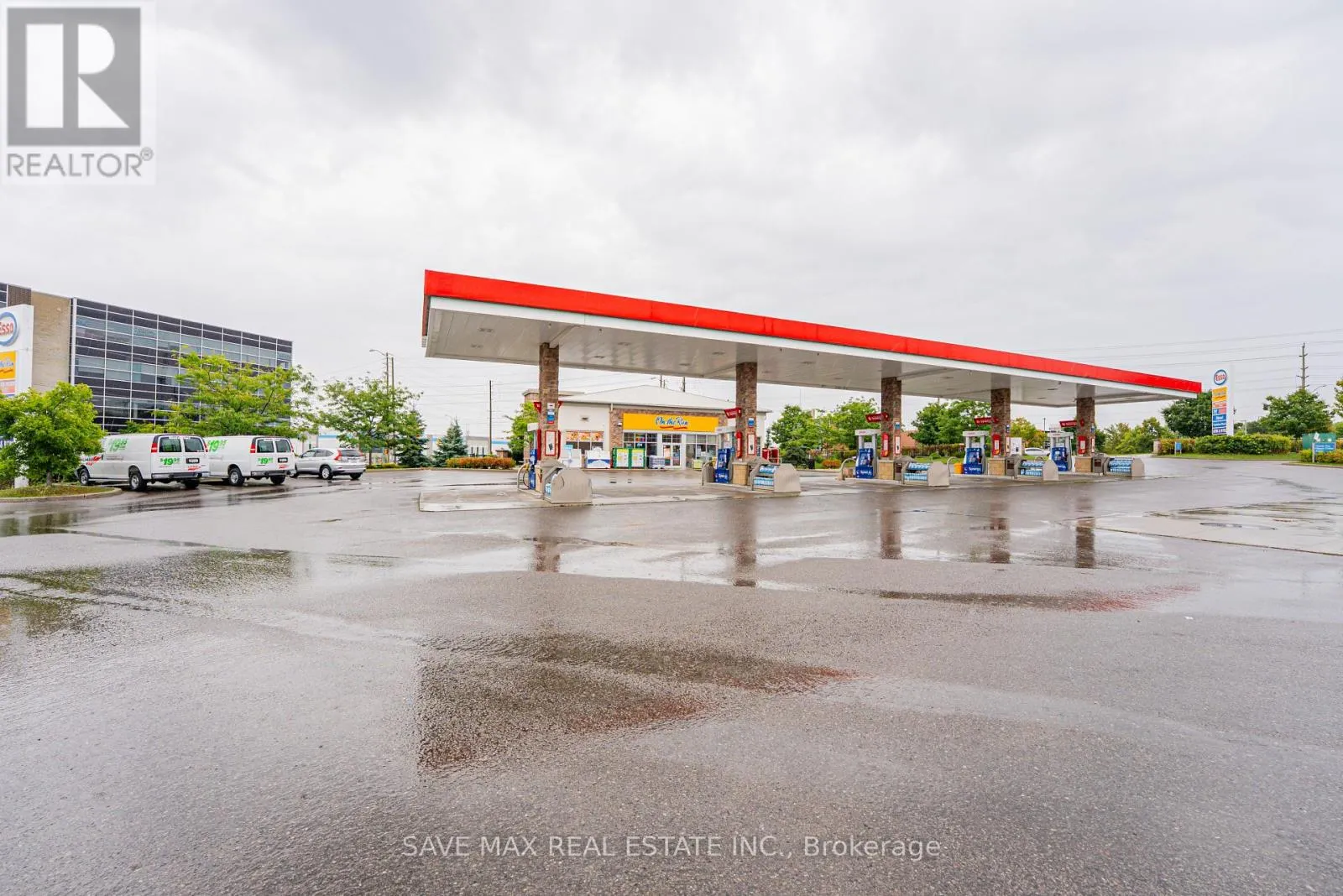 280 ROSSLAND ROAD