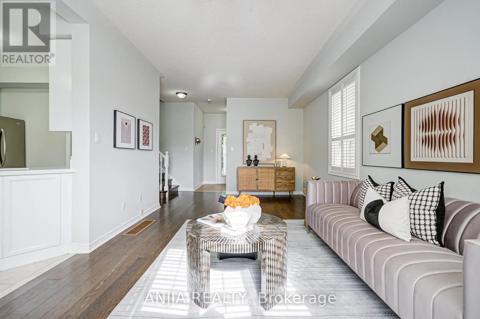 100 CHAREST PLACE