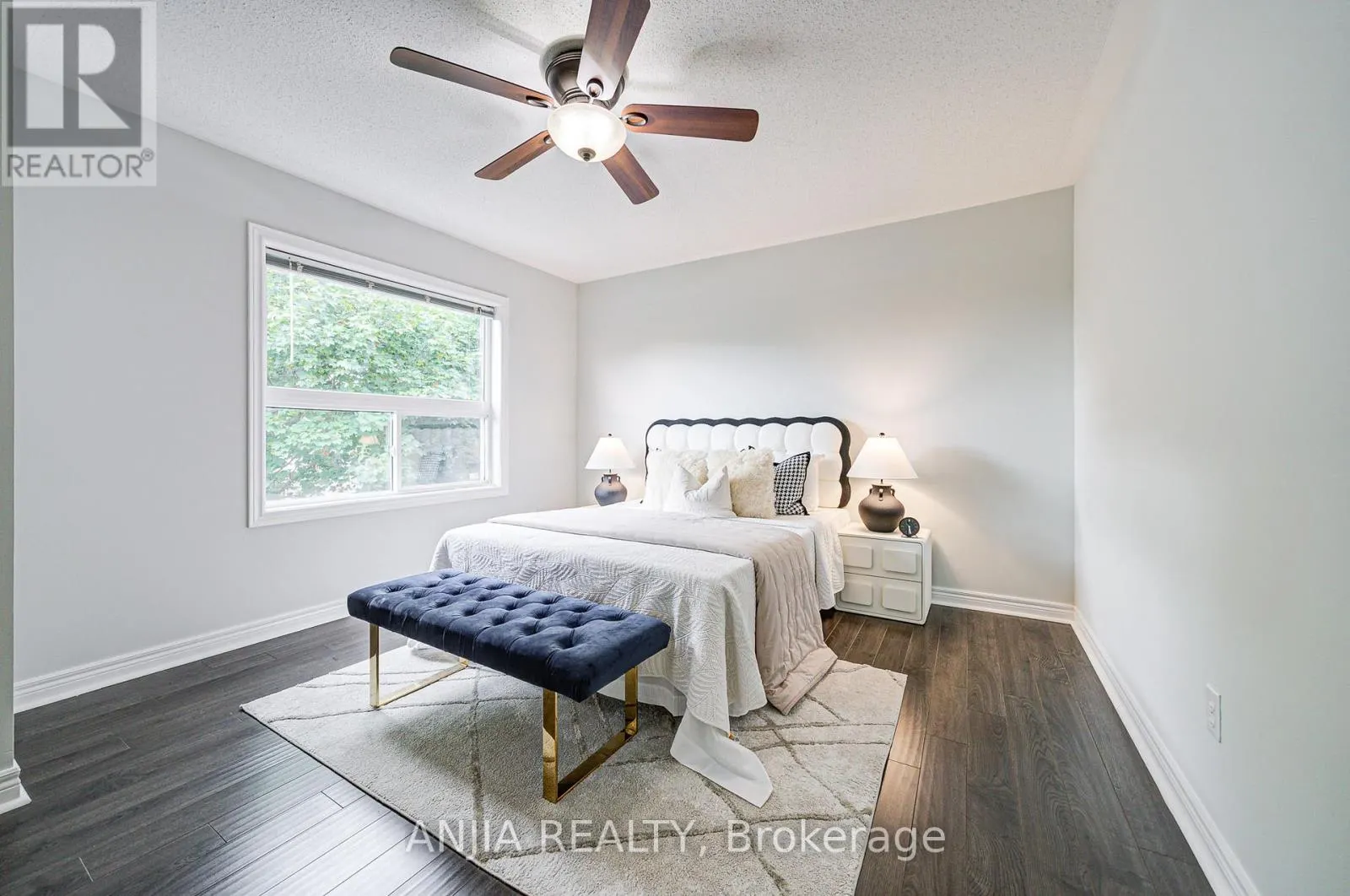 100 CHAREST PLACE