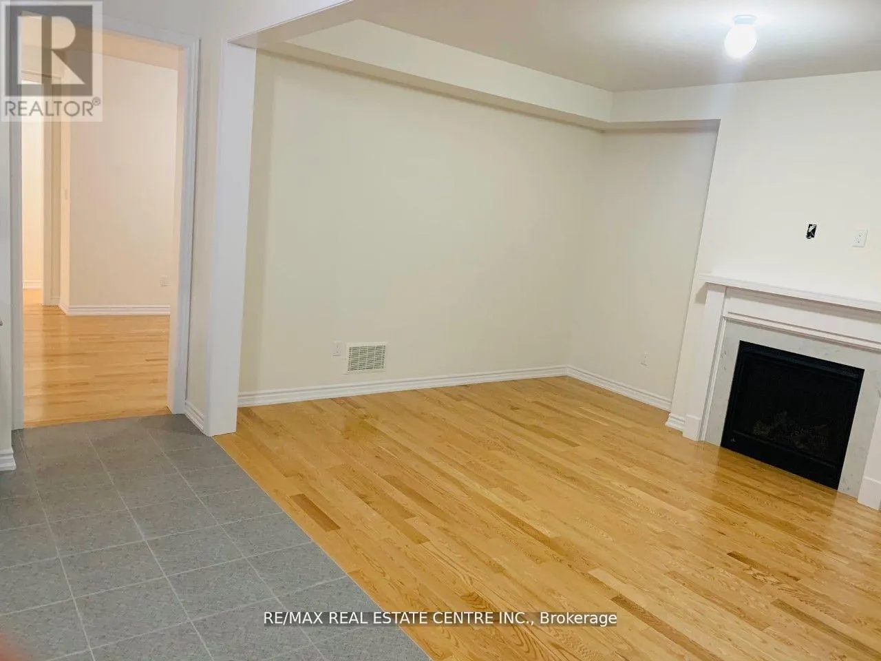 UPPER - 21 WHITEFISH STREET