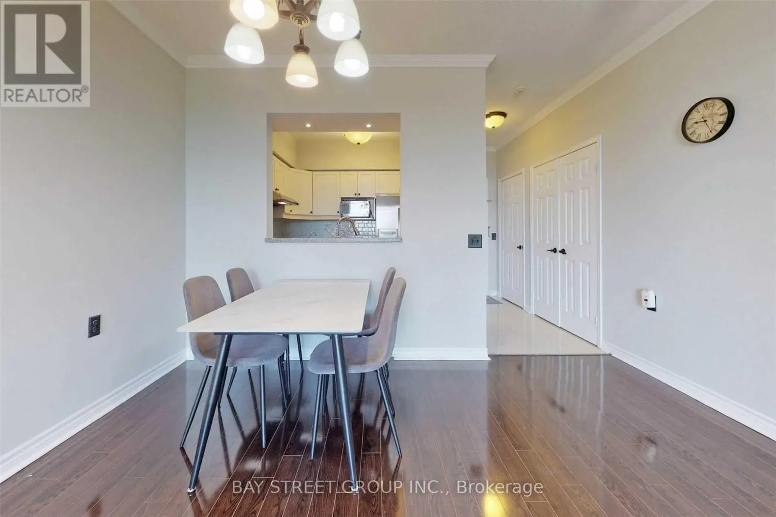 PH12 - 2628 MCCOWAN ROAD